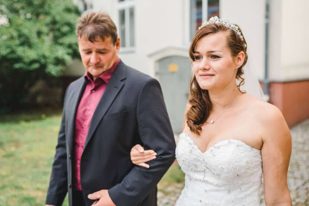 Hochzeit-im-Standesamt-Buckow-und-Hochzeit-in-Strausberg-3-1-1024x683.jpg